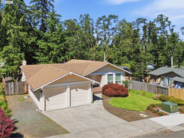 488 CASCADE Dr, Springfield, OR 97478