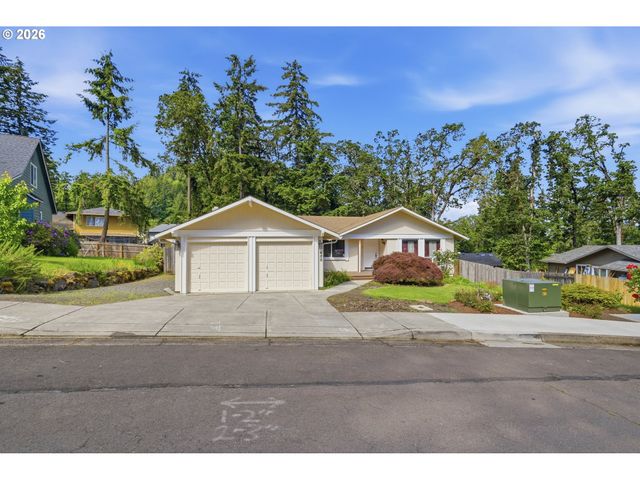 488 CASCADE Dr, Springfield, OR 97478