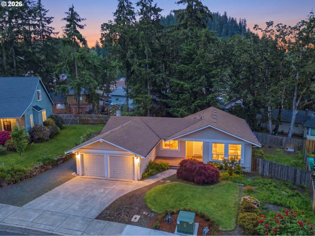 488 CASCADE Dr, Springfield, OR 97478