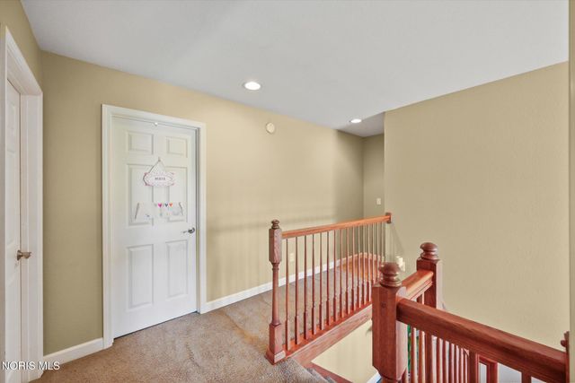 8502 Snapdragon Lane, Monclova, OH 43542