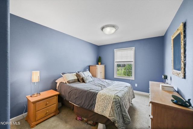 8502 Snapdragon Lane, Monclova, OH 43542