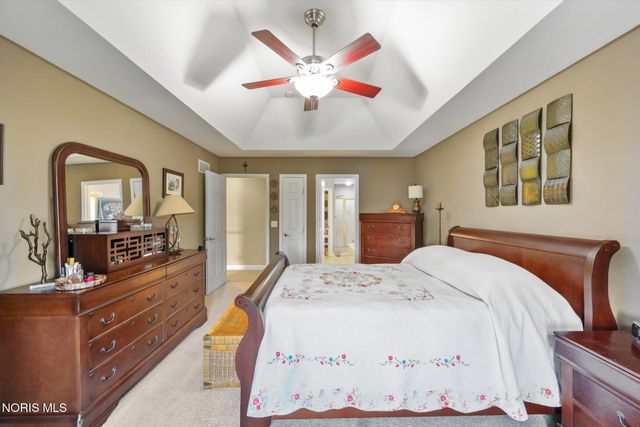 8502 Snapdragon Lane, Monclova, OH 43542