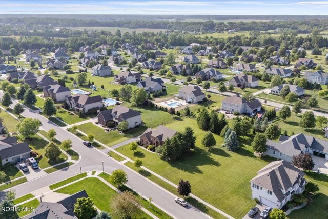8502 Snapdragon Lane, Monclova, OH 43542