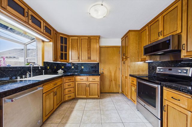 5463 Noe Avenue, Eureka, CA 95503