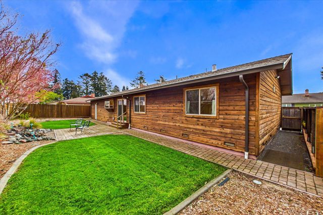 5463 Noe Avenue, Eureka, CA 95503