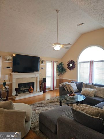 165 Stratford Way, Fayetteville, GA 30214