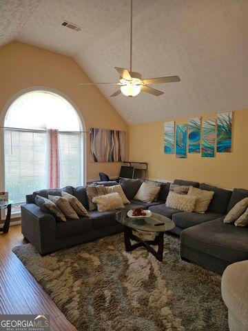 165 Stratford Way, Fayetteville, GA 30214