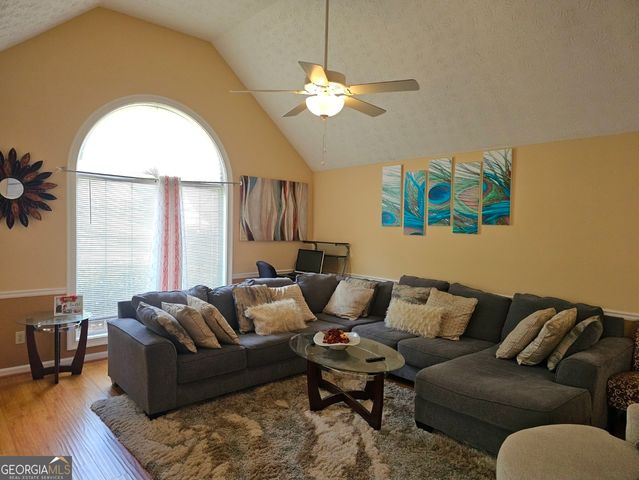 165 Stratford Way, Fayetteville, GA 30214