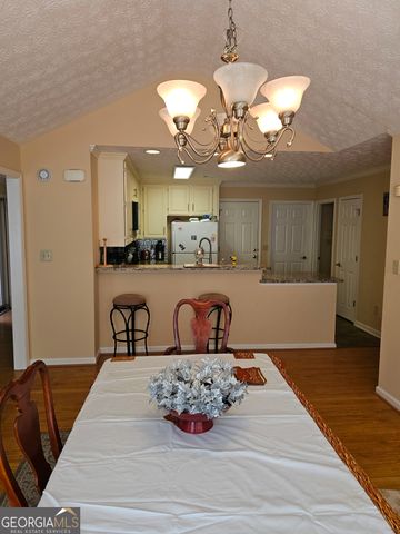 165 Stratford Way, Fayetteville, GA 30214
