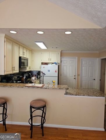 165 Stratford Way, Fayetteville, GA 30214