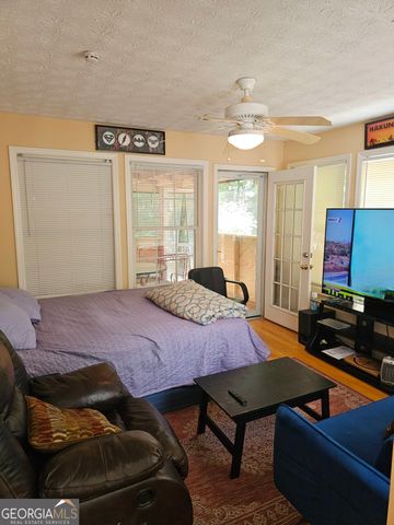 165 Stratford Way, Fayetteville, GA 30214