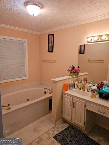 165 Stratford Way, Fayetteville, GA 30214