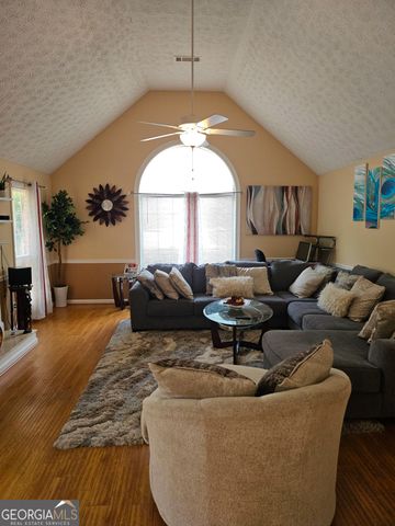 165 Stratford Way, Fayetteville, GA 30214