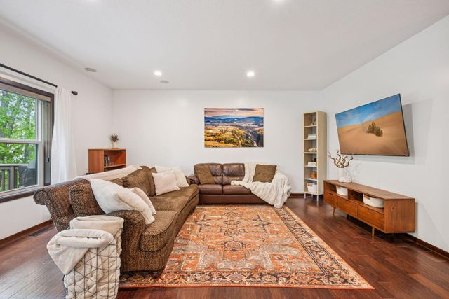 217 2nd Street SW, Delano, MN 55328