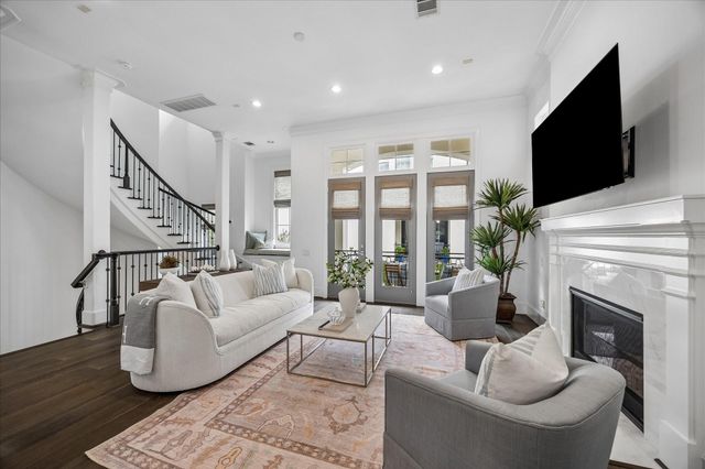 1208 Mosaico Lane, Houston, TX 77055