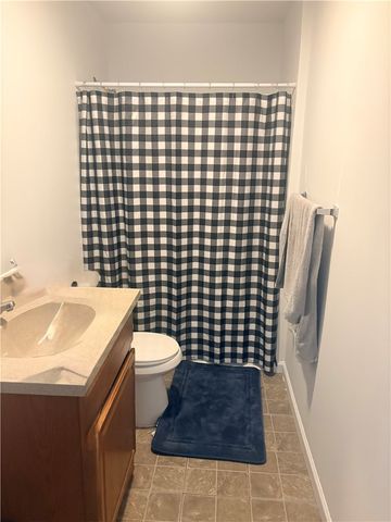 131 Spring St, California, PA 15423
