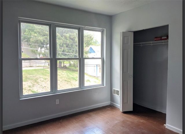 131 Spring St, California, PA 15423