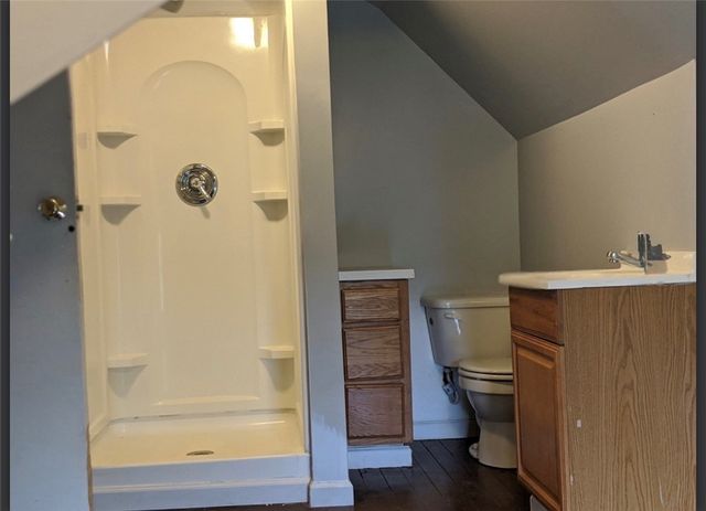 131 Spring St, California, PA 15423
