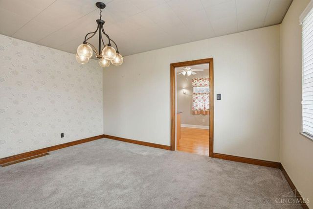 8757 Bridgetown Road, Cleves, OH 45002