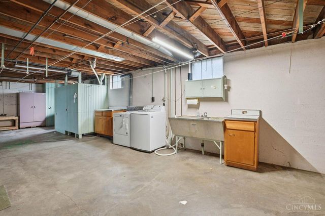 8757 Bridgetown Road, Cleves, OH 45002