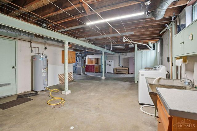 8757 Bridgetown Road, Cleves, OH 45002