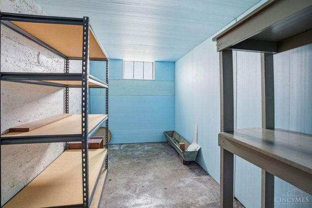 8757 Bridgetown Road, Cleves, OH 45002