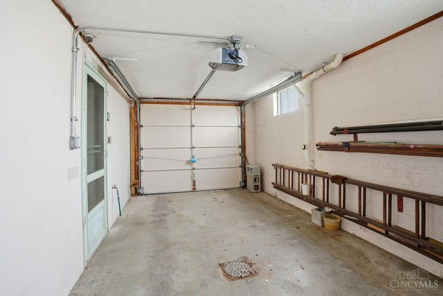 8757 Bridgetown Road, Cleves, OH 45002