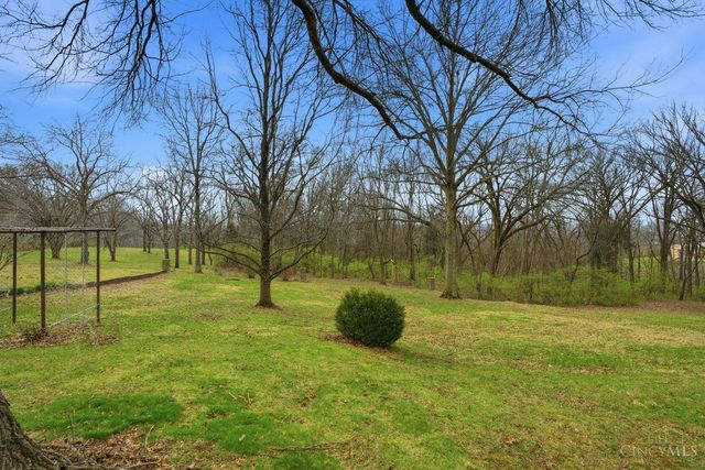 8757 Bridgetown Road, Cleves, OH 45002