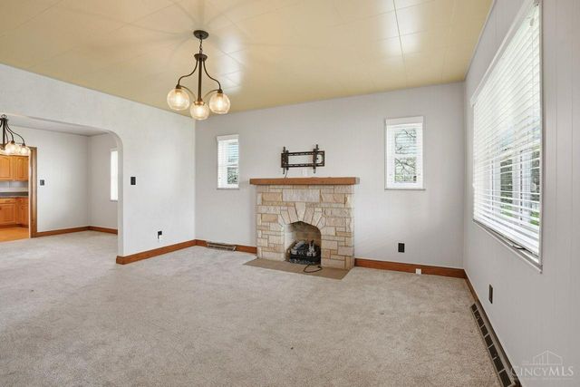 8757 Bridgetown Road, Cleves, OH 45002