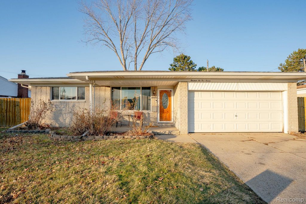 13657 Jenny Drive, Warren, MI 48088