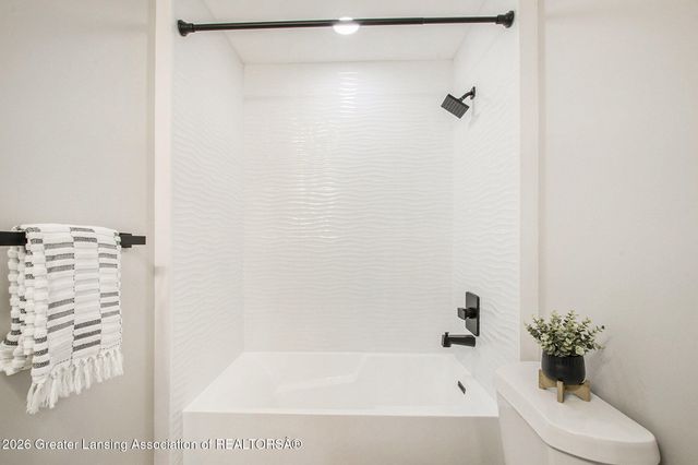 4350 Oakwood Drive, Okemos, MI 48864