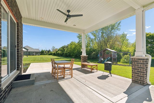 23082 Mayfield Drive, Frankfort, IL 60423