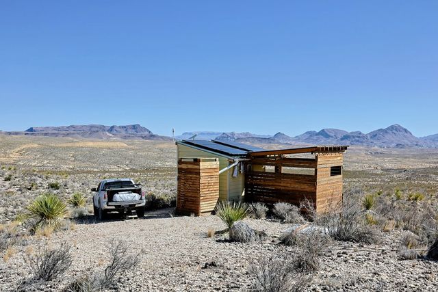 101 Martin Cutacross Rd., Terlingua, TX 79852