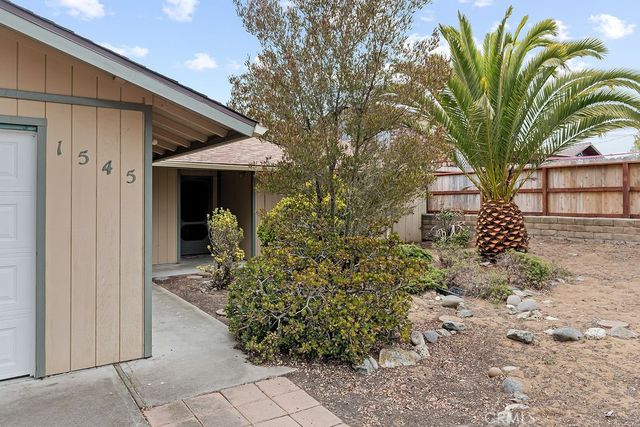 1545 6th Street, Los Osos, CA 93402