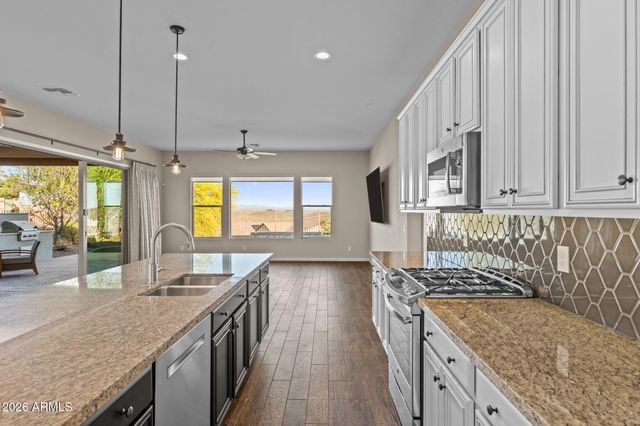 3675 GOLD RIDGE Road, Wickenburg, AZ 85390