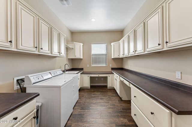3675 GOLD RIDGE Road, Wickenburg, AZ 85390