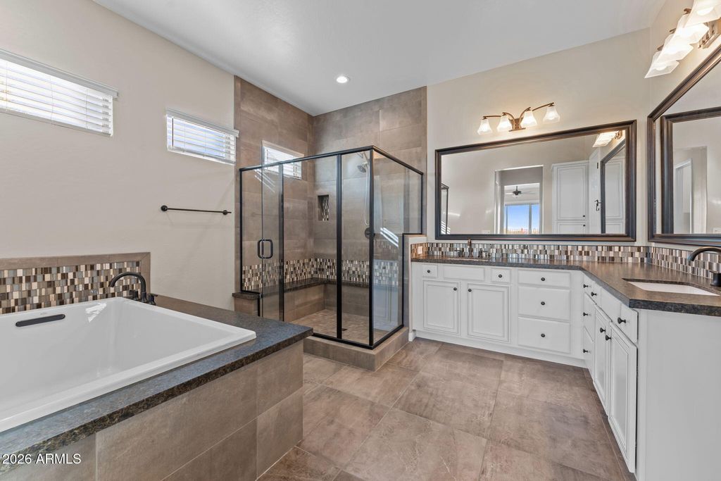3675 GOLD RIDGE Road, Wickenburg, AZ 85390 — photo 4