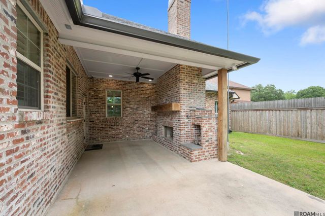 15254 Positano Ct, Prairieville, LA 70769