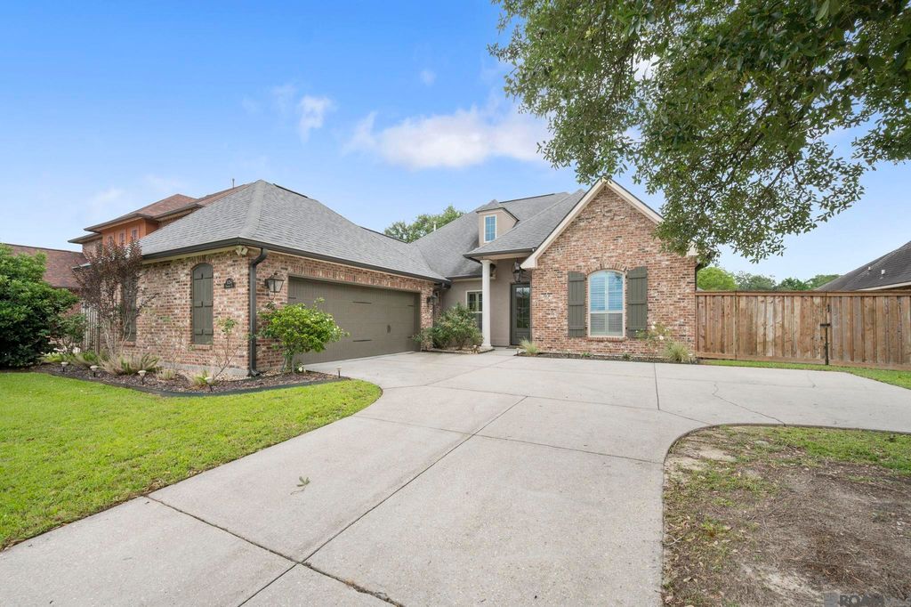 15254 Positano Ct, Prairieville, LA 70769