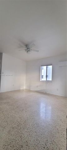 350 SW 15th Rd 3, Miami, FL 33129
