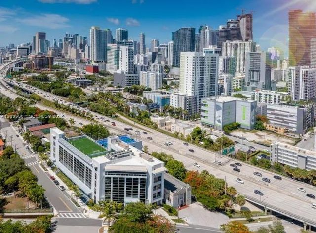 350 SW 15th Rd 3, Miami, FL 33129