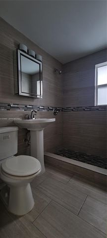 350 SW 15th Rd 3, Miami, FL 33129