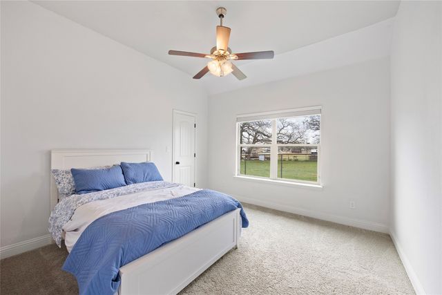 294 County Road 3386, Paradise, TX 76073