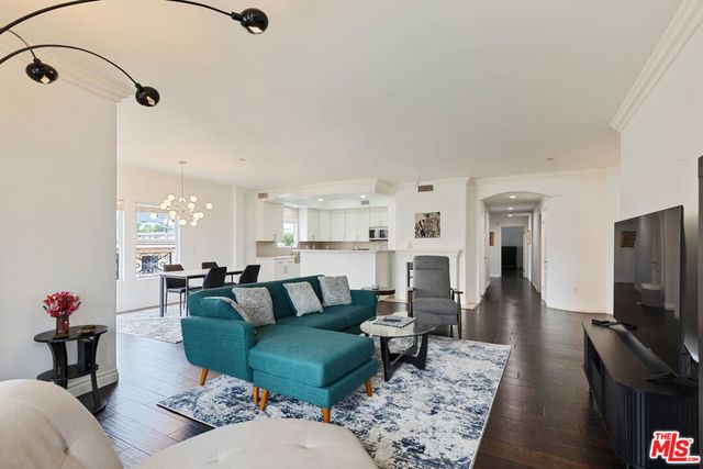 1862 S Bentley Avenue 202, Los Angeles, CA 90025