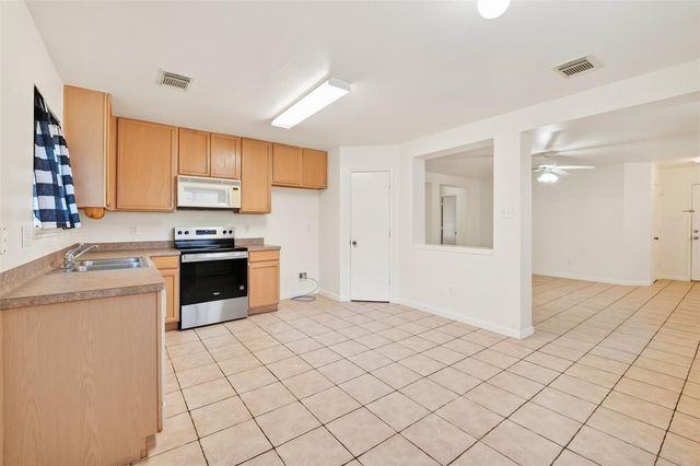 10426 Briar Patch Street, Baytown, TX 77523
