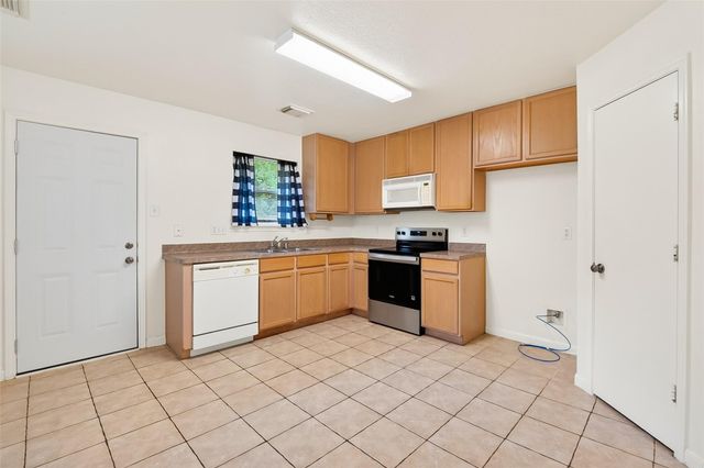 10426 Briar Patch Street, Baytown, TX 77523