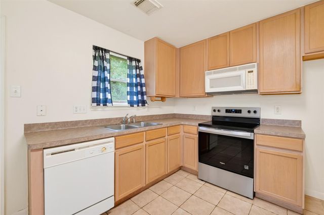 10426 Briar Patch Street, Baytown, TX 77523