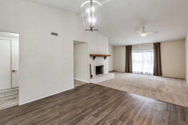 5220 Bartlett Drive, The Colony, TX 75056