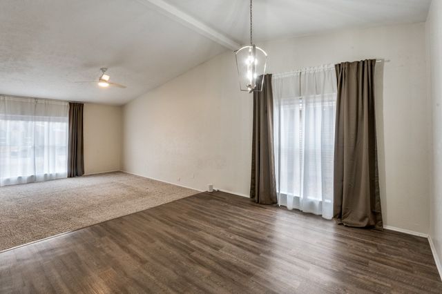 5220 Bartlett Drive, The Colony, TX 75056