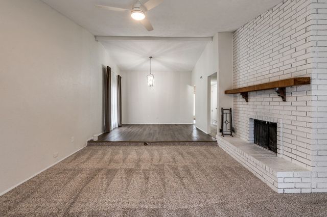 5220 Bartlett Drive, The Colony, TX 75056